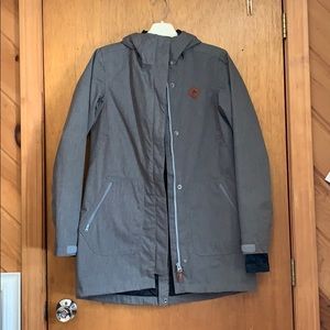 Small women’s burton coat